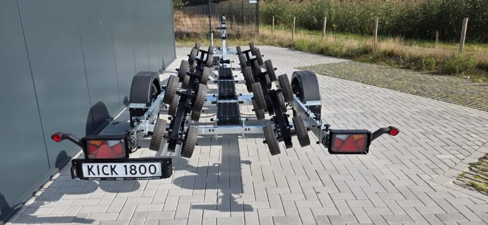 KT1800 XL Multiroller LED Kicktrailer Boottrailer voor tot 7 meter, Geremd - Foto 10