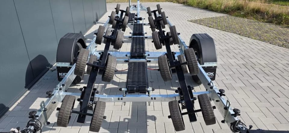 KT1800 XL Multiroller LED Kicktrailer Boottrailer voor tot 7 meter, Geremd - Foto 11