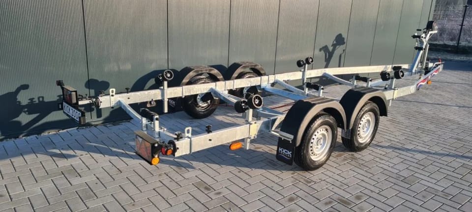 Kicktrailer KT2000 Led: Geremde Boottrailer voor Boten tot 7.5m - Foto 6