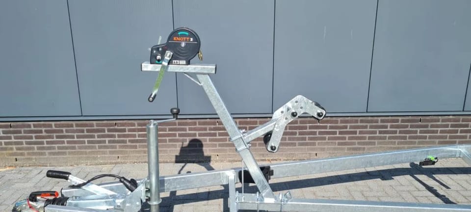 KT1300 Boottrailer Geremd 1300 kg voor boten tot 5.80m Lengte: 6.1m - Foto 6