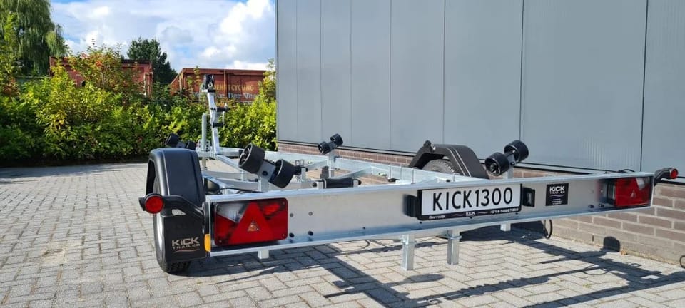 KT1300 Boottrailer Geremd 1300 kg voor boten tot 5.80m Lengte: 6.1m - Foto 10