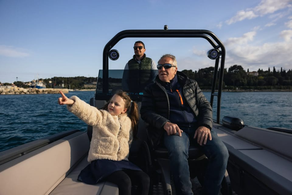 Roto Nautica Korkyra 650 Pro Catamaran (2026): Polyethyleen met Front-Loading Platform in Nederland - Foto 11