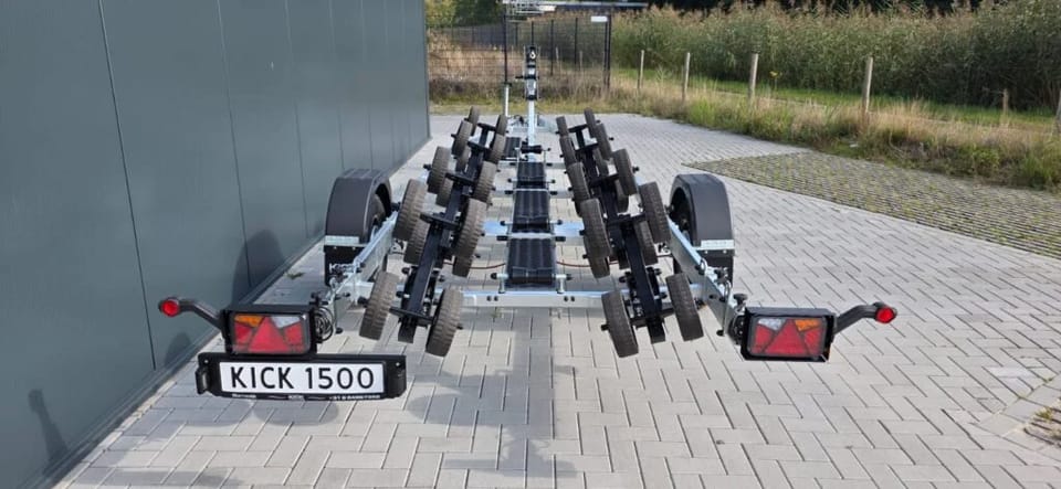 KT1500 XL Multiroller LED Kicktrailer: Geremde Boottrailer tot 7 Meter - Foto 8