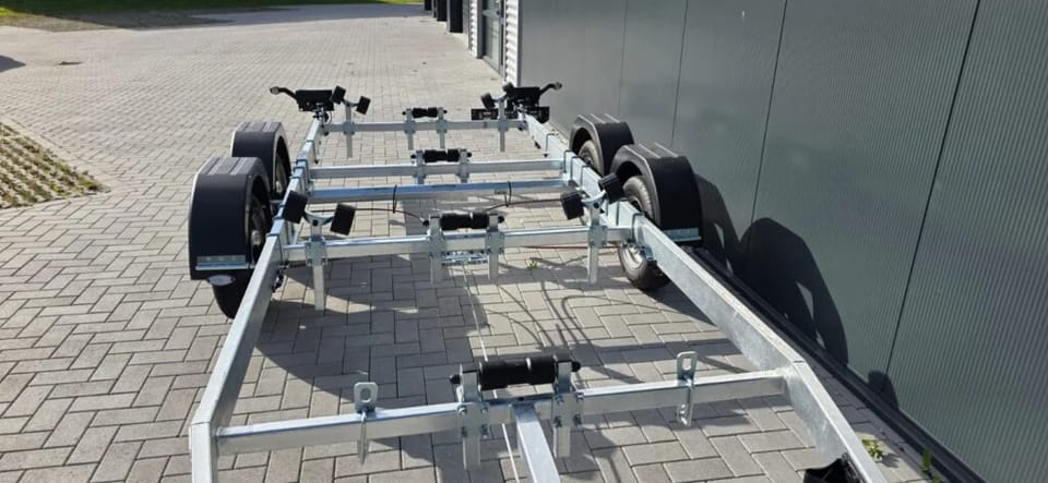KT2500 Basis LED Kicktrailer, Geremde boottrailer voor boten tot 7m - Foto 6