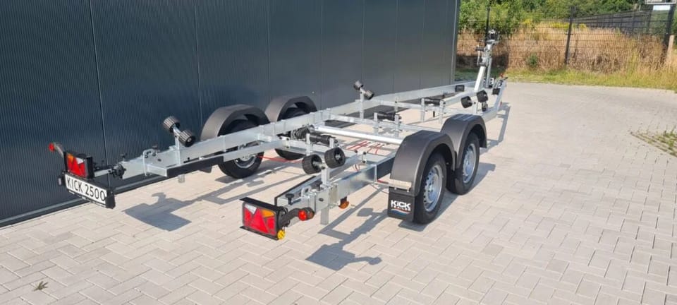 KT2500 XL Tender Kicktrailer, Geremde Boottrailer voor boten tot 7.5m - Foto 10