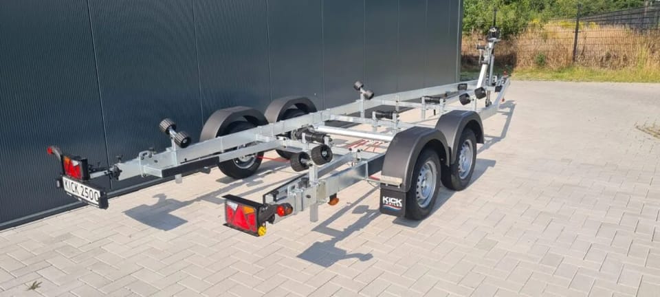 KT2500 XL Tender Kicktrailer, Geremde Boottrailer voor boten tot 7.5m - Foto 15