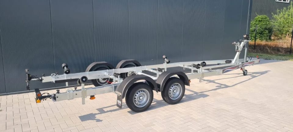 KT2500 XL Tender Kicktrailer, Geremde Boottrailer voor boten tot 7.5m - Foto 16