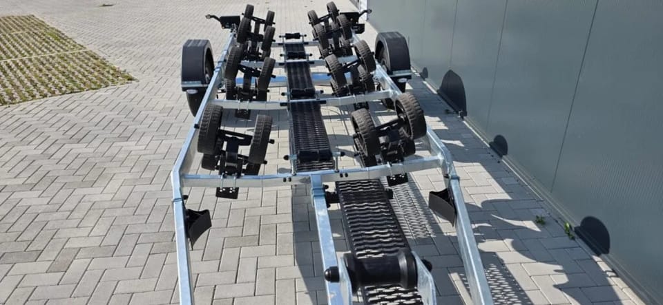 KT1300 XL Multiroller LED Kicktrailer voor 7m boten, Geremd - Foto 6
