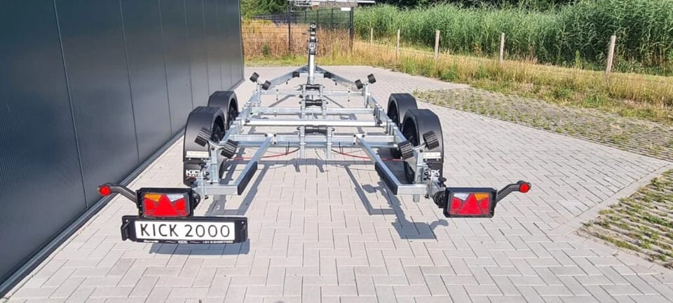 KT2000 XL Tender Kicktrailer Boottrailer – Geremd & Nederlands Kenteken - Foto 7