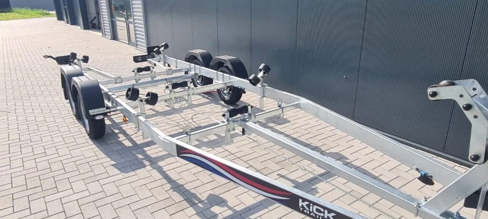 KT2000 XL Tender Kicktrailer Boottrailer – Geremd & Nederlands Kenteken - Foto 11